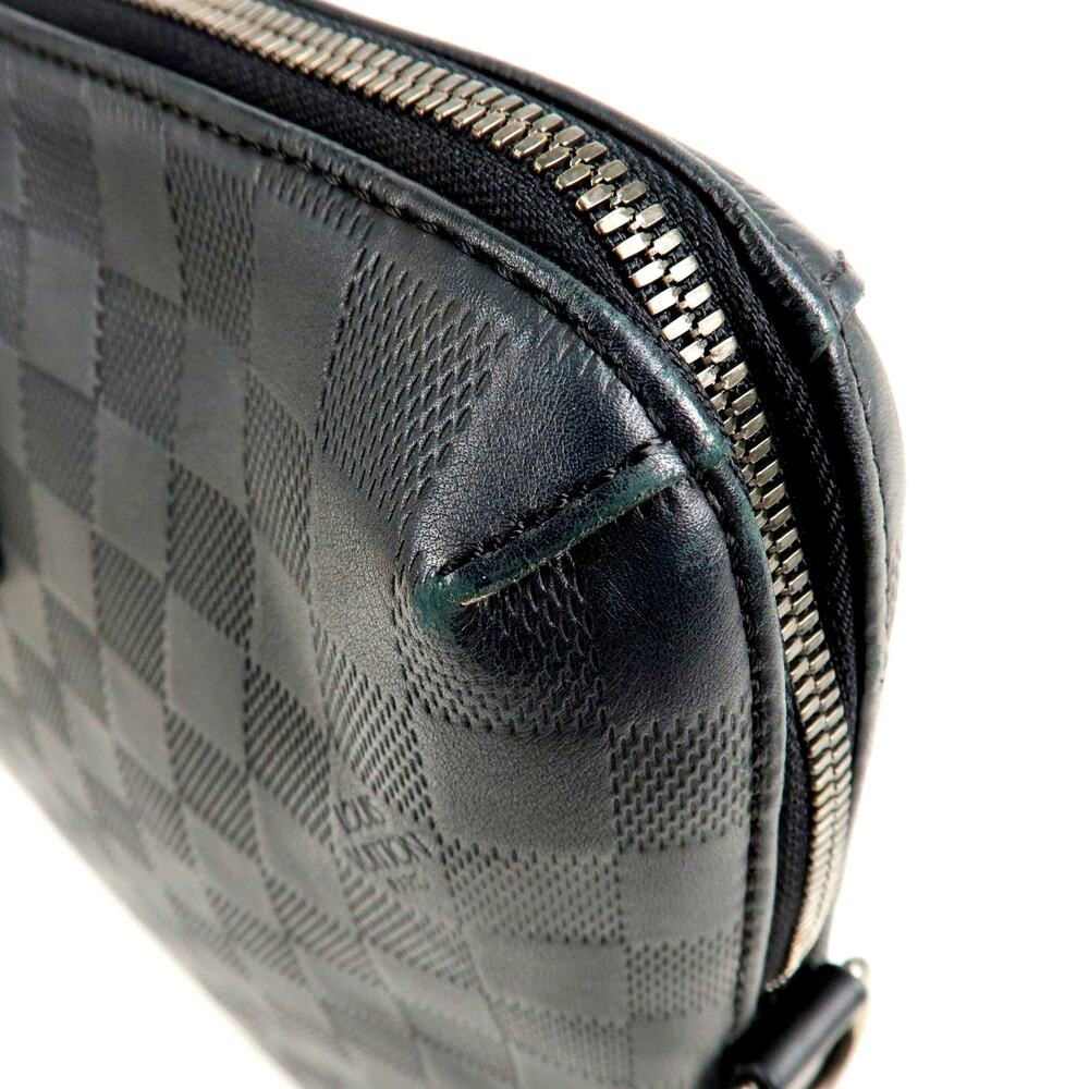 Louis Vuitton Black Crossbody Bag - Picture 12 of 16